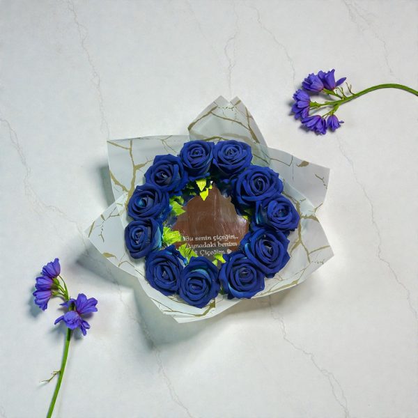 Işıklı Yazı Detay Aynalı Yapay Mavi Gül Buketi